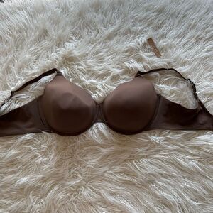 Skims Fits Everybody T-Shirt Bra Cocoa Size 46DDD